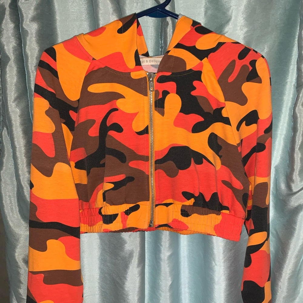 😍CAMO CROPPED HOODIE😍